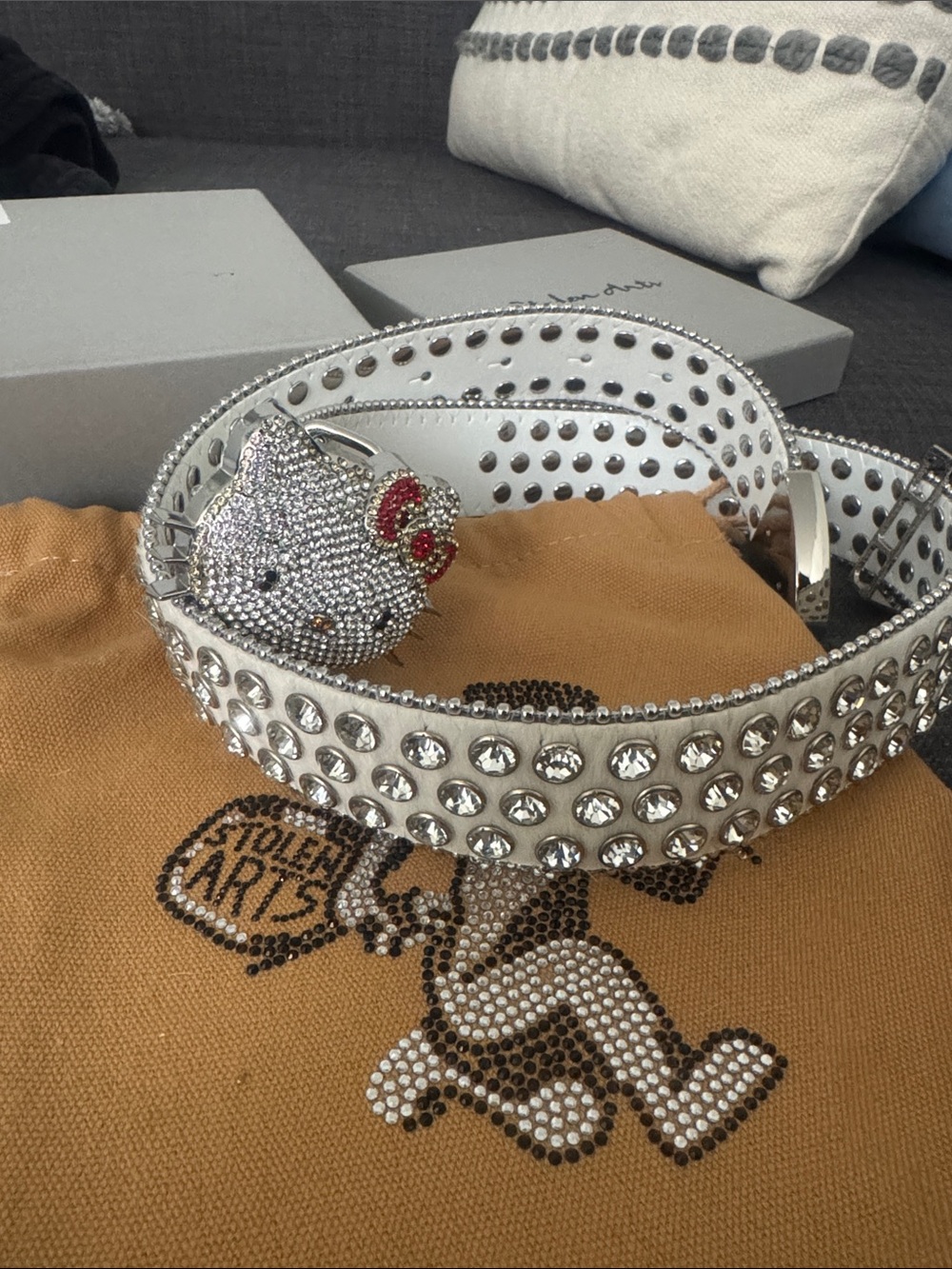 Rhinestone Hello Kitty White Crystal-Embellished Women’s Belt